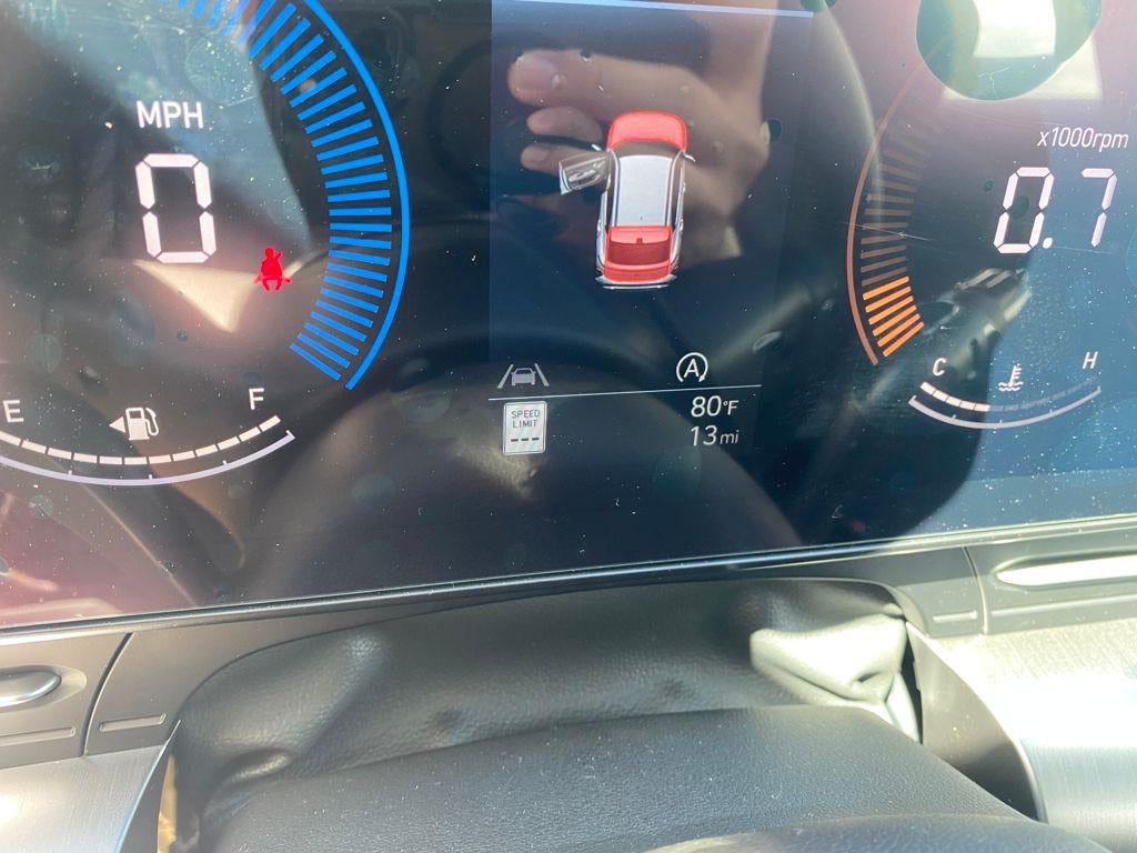 2026 Hyundai KONA SE FWD