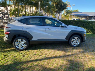 2026 Hyundai KONA SE FWD