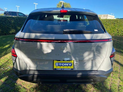 2026 Hyundai KONA SE FWD