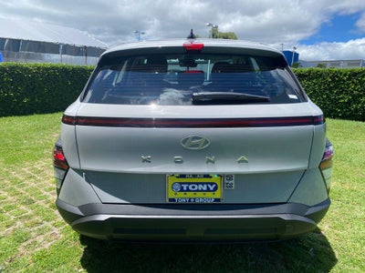 2027 Hyundai KONA SE FWD