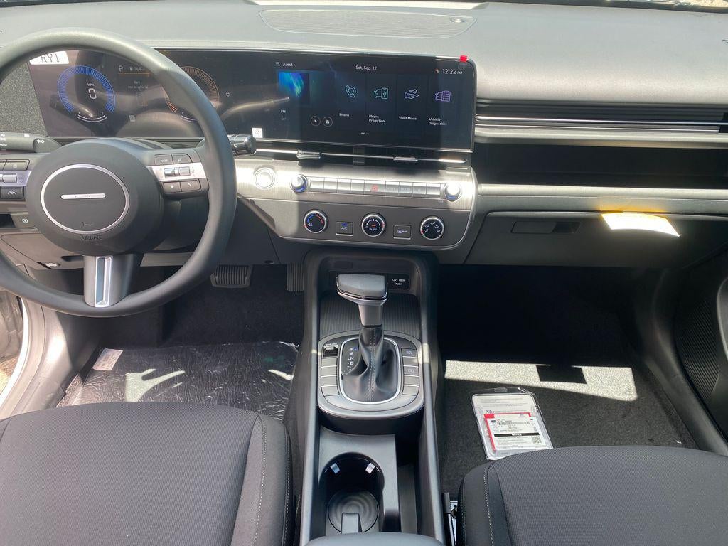 2027 Hyundai KONA SE FWD