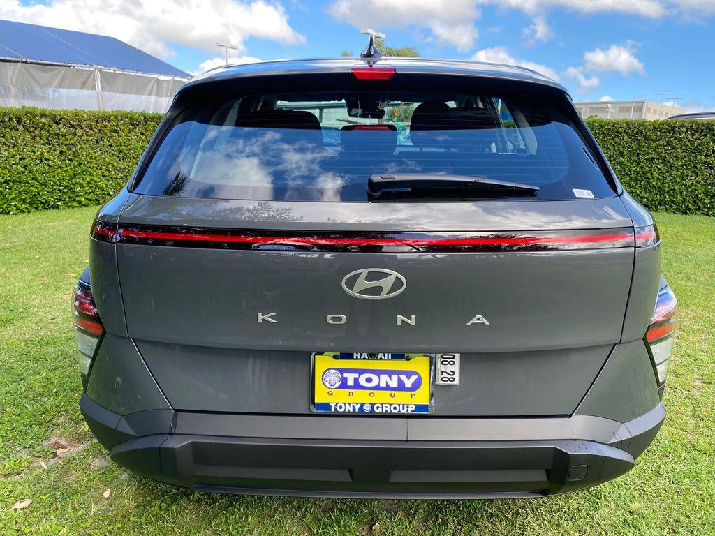 2027 Hyundai KONA SE FWD