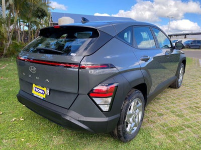 2027 Hyundai KONA SE FWD