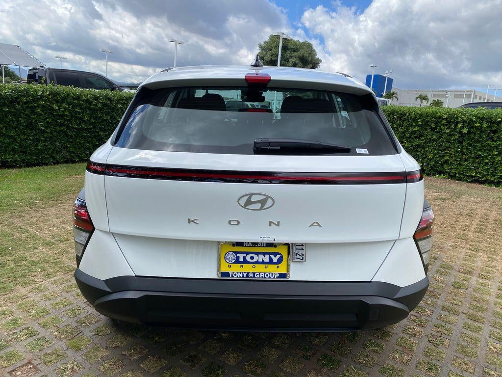 2026 Hyundai KONA SE FWD
