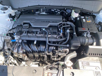 2027 Hyundai KONA SE FWD