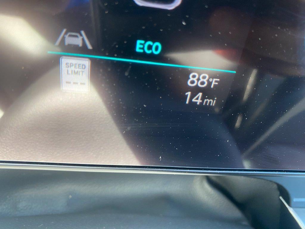 2027 Hyundai KONA SE FWD