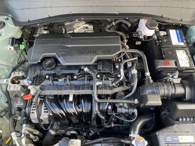 2024 Hyundai KONA SE