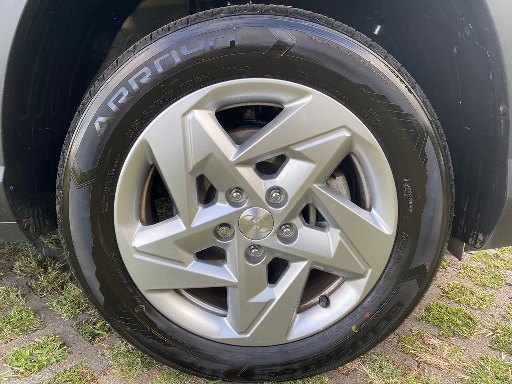 2024 Hyundai KONA SE