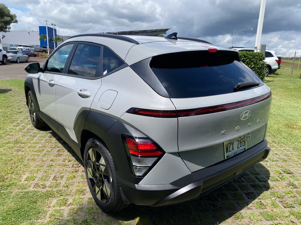 2024 Hyundai KONA SEL