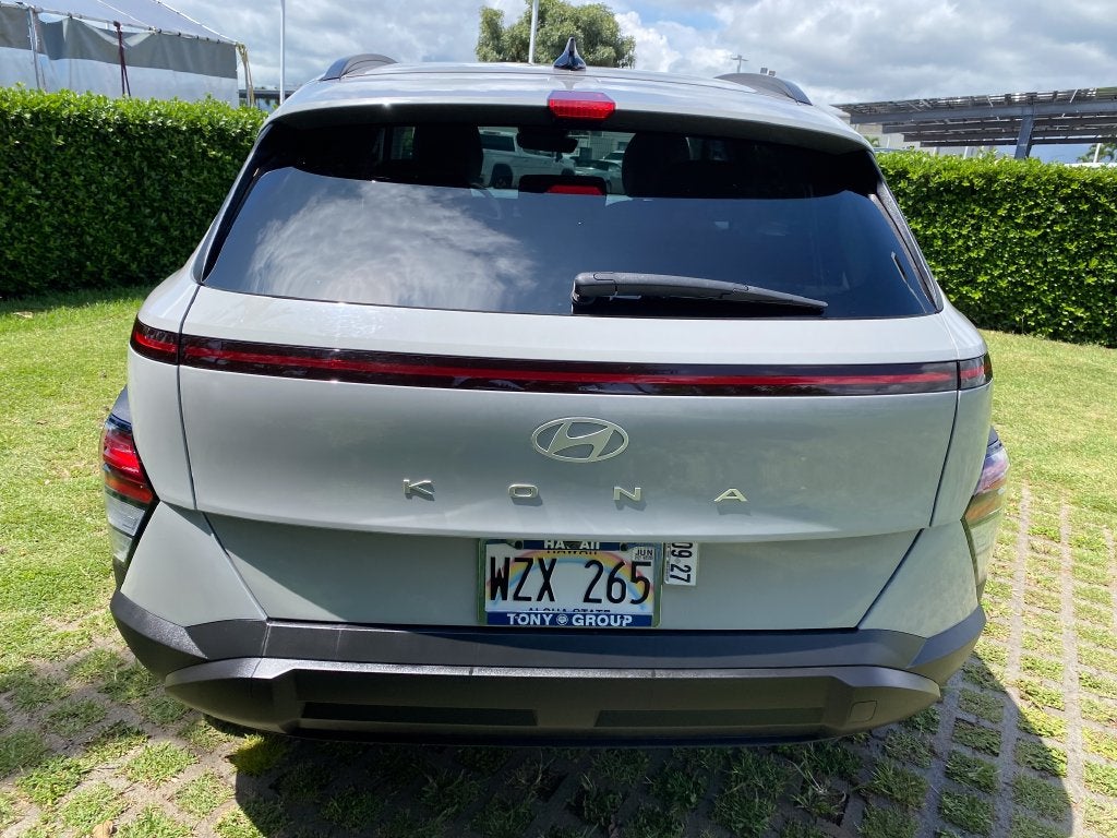 2024 Hyundai KONA SEL