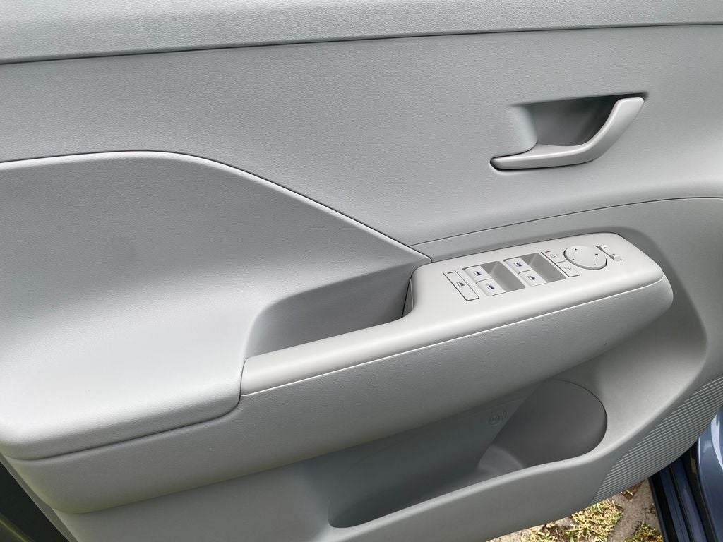 2024 Hyundai KONA ELECTRIC SEL
