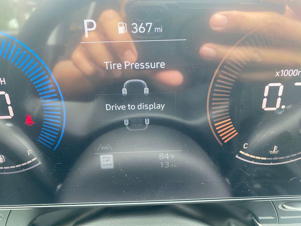 2027 Hyundai KONA SEL Sport FWD