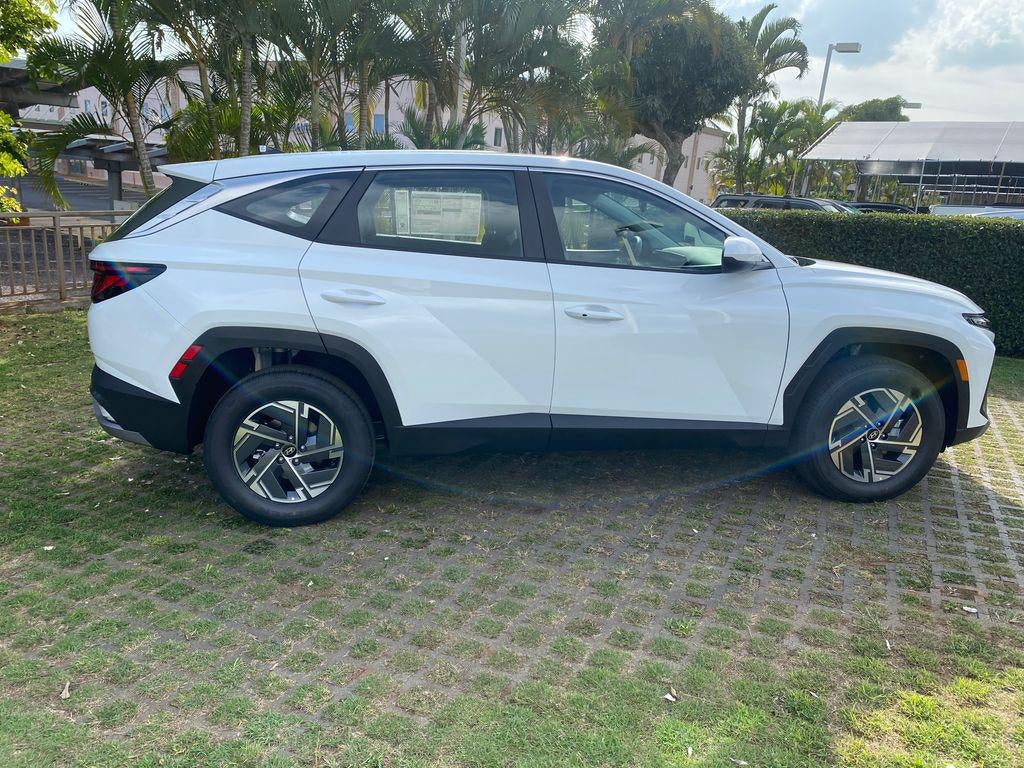 2026 Hyundai TUCSON HYBRID Blue