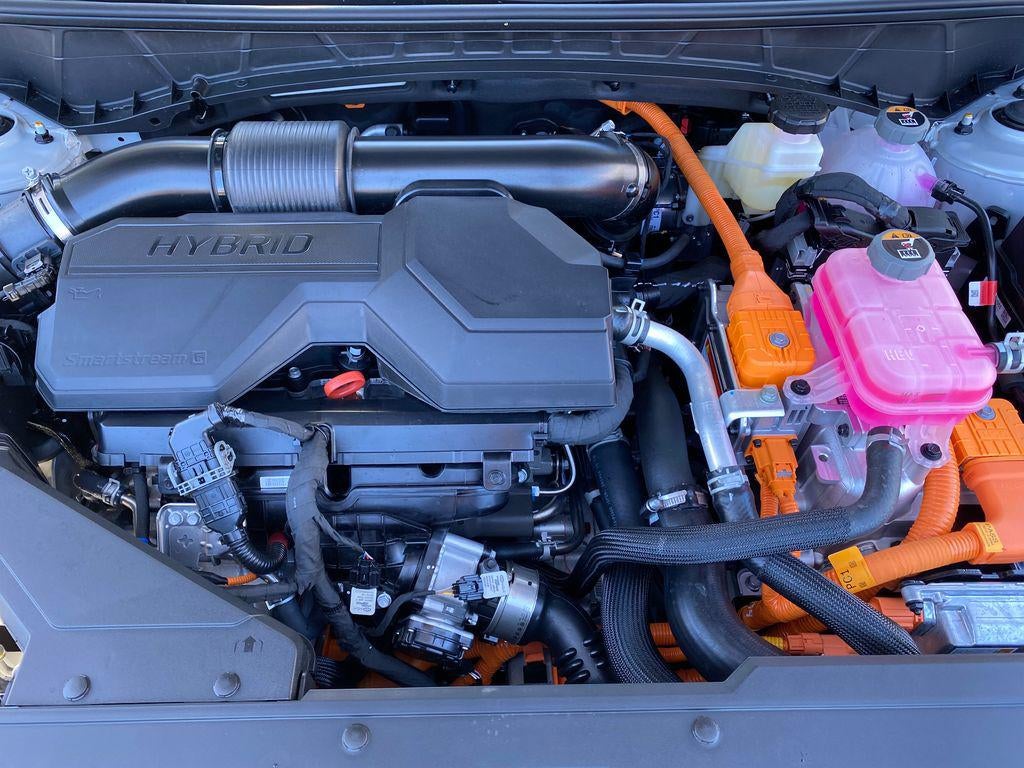 2026 Hyundai TUCSON HYBRID SEL AWD