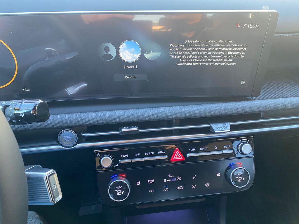 2026 Hyundai TUCSON HYBRID SEL Convenience