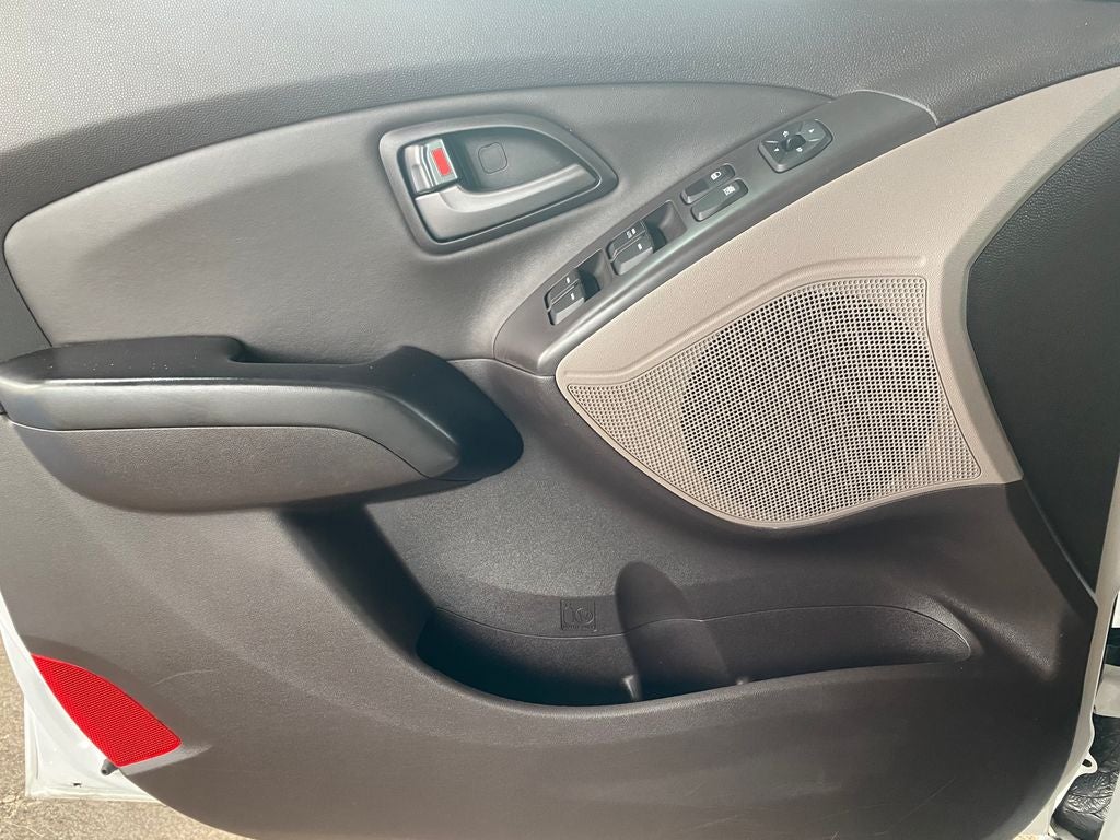 2015 Hyundai TUCSON SE