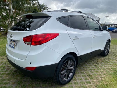 2015 Hyundai TUCSON SE