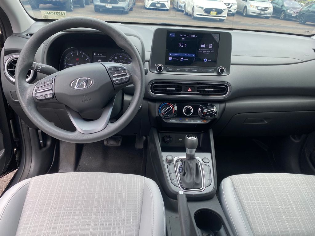 2022 Hyundai KONA SEL