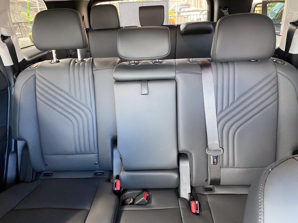 2027 Hyundai PALISADE HYBRID Blue SEL Premium 8P