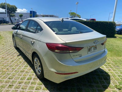 2017 Hyundai ELANTRA SE