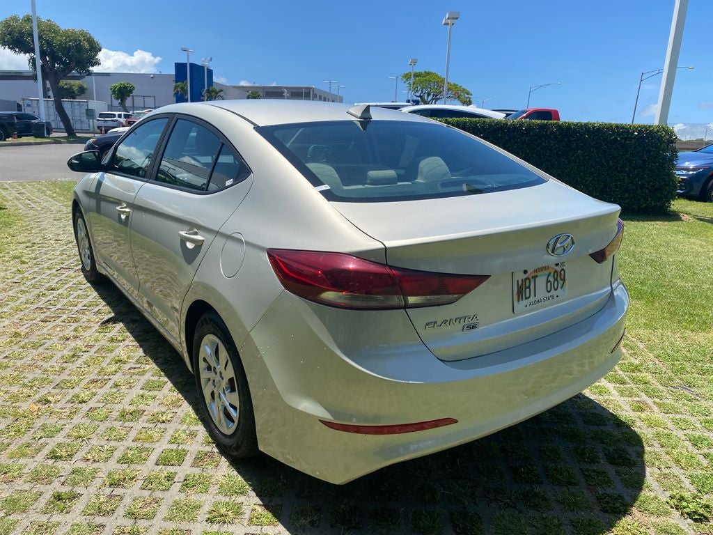 2017 Hyundai ELANTRA SE