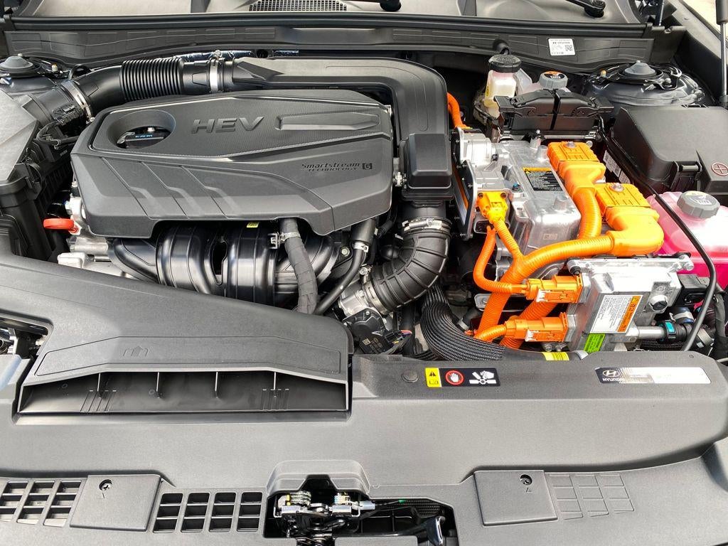 2026 Hyundai SONATA HYBRID SEL