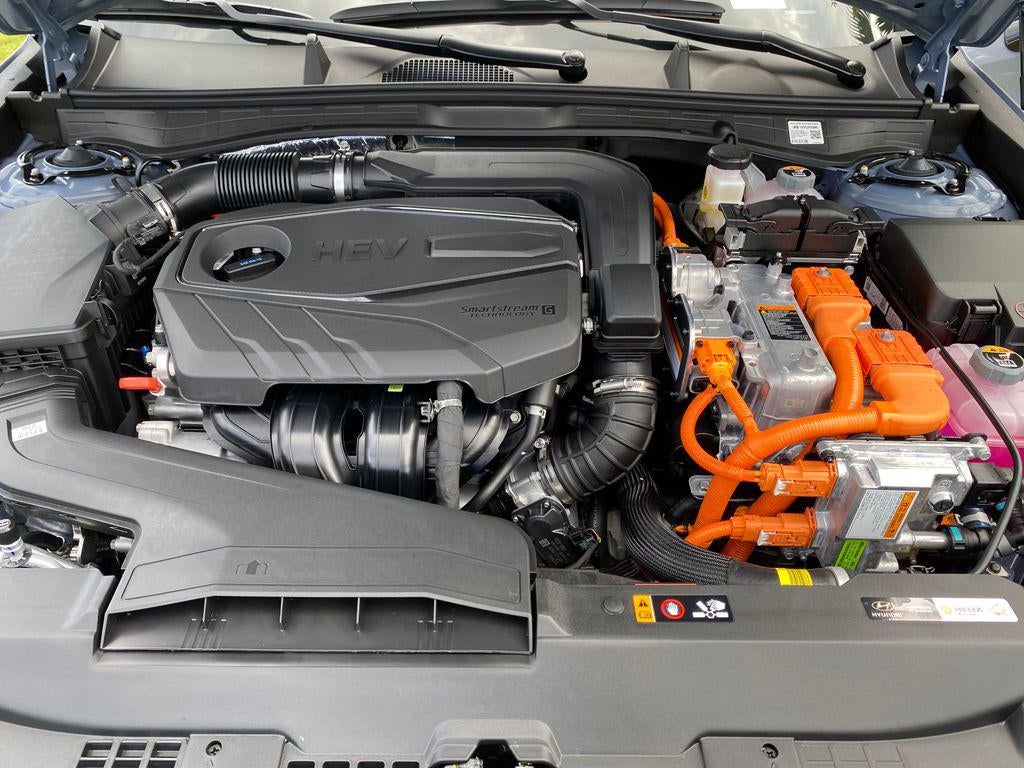 2026 Hyundai SONATA HYBRID SEL