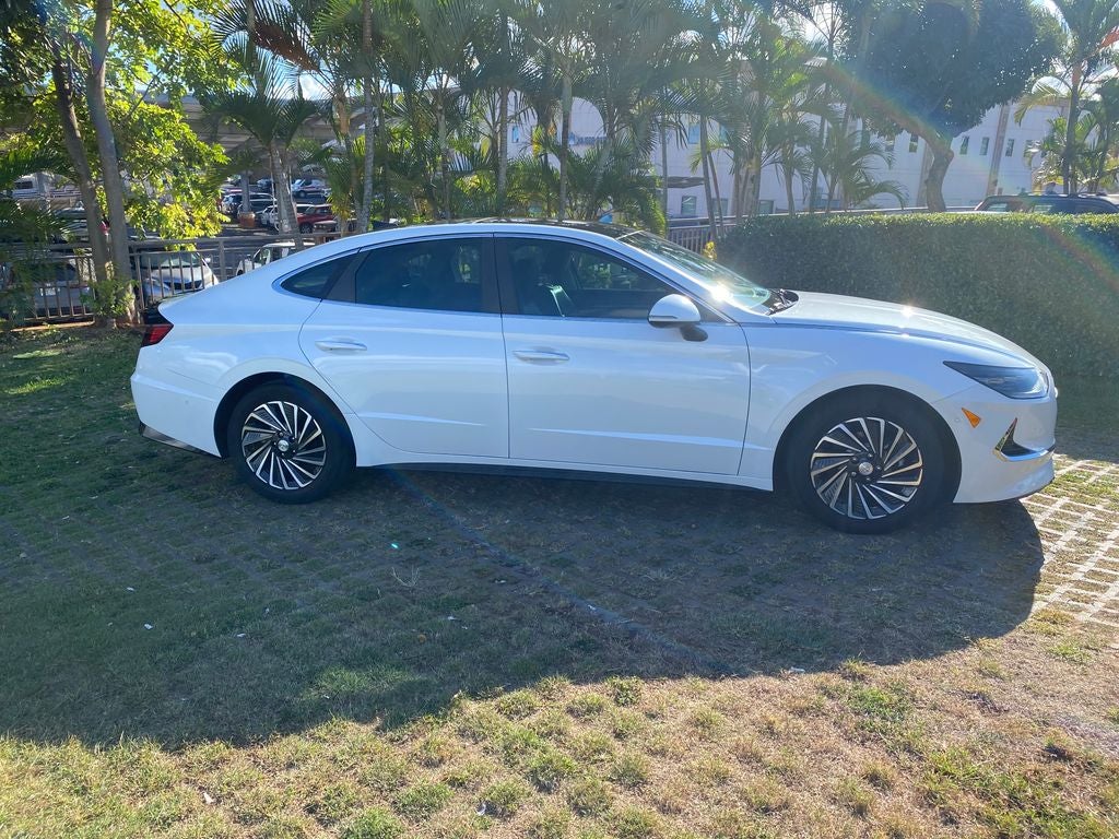 2022 Hyundai SONATA HYBRID Limited