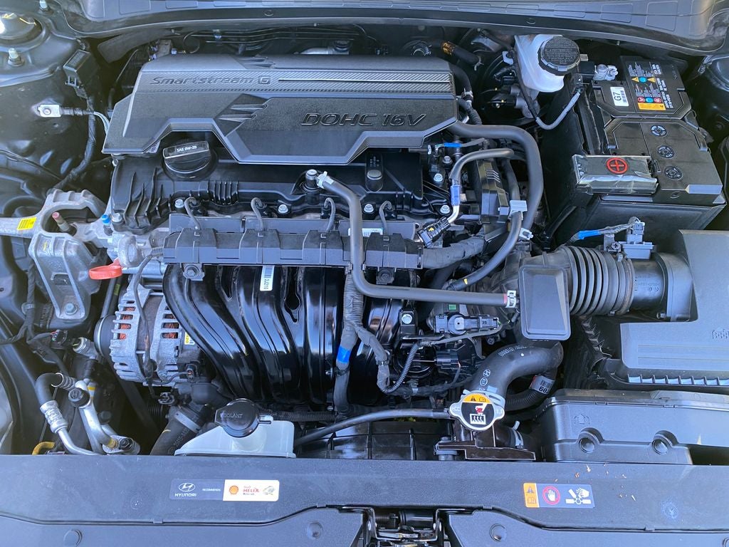 2023 Hyundai ELANTRA SE