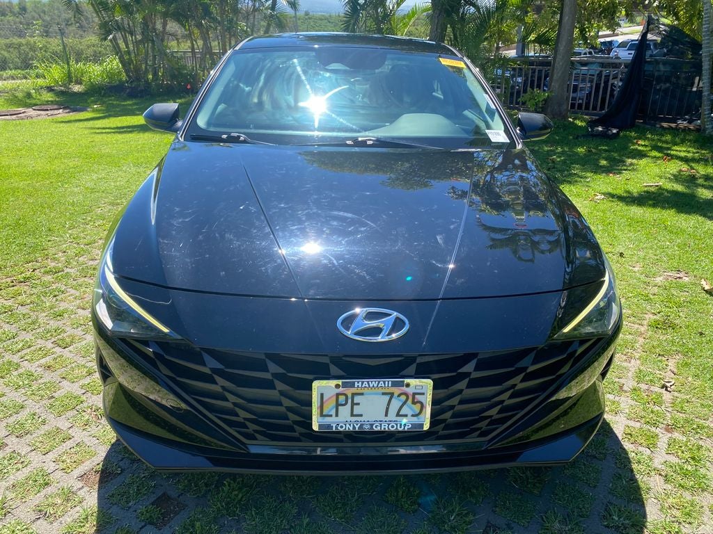 2023 Hyundai ELANTRA SE