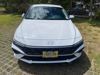 2026 Hyundai ELANTRA SE