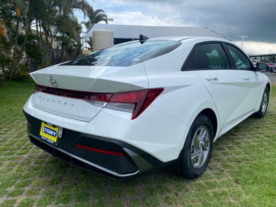 2026 Hyundai ELANTRA SE