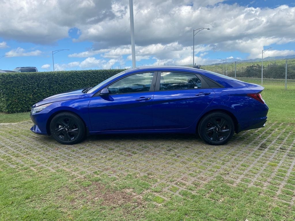 2022 Hyundai ELANTRA SEL