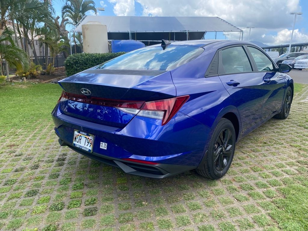 2022 Hyundai ELANTRA SEL