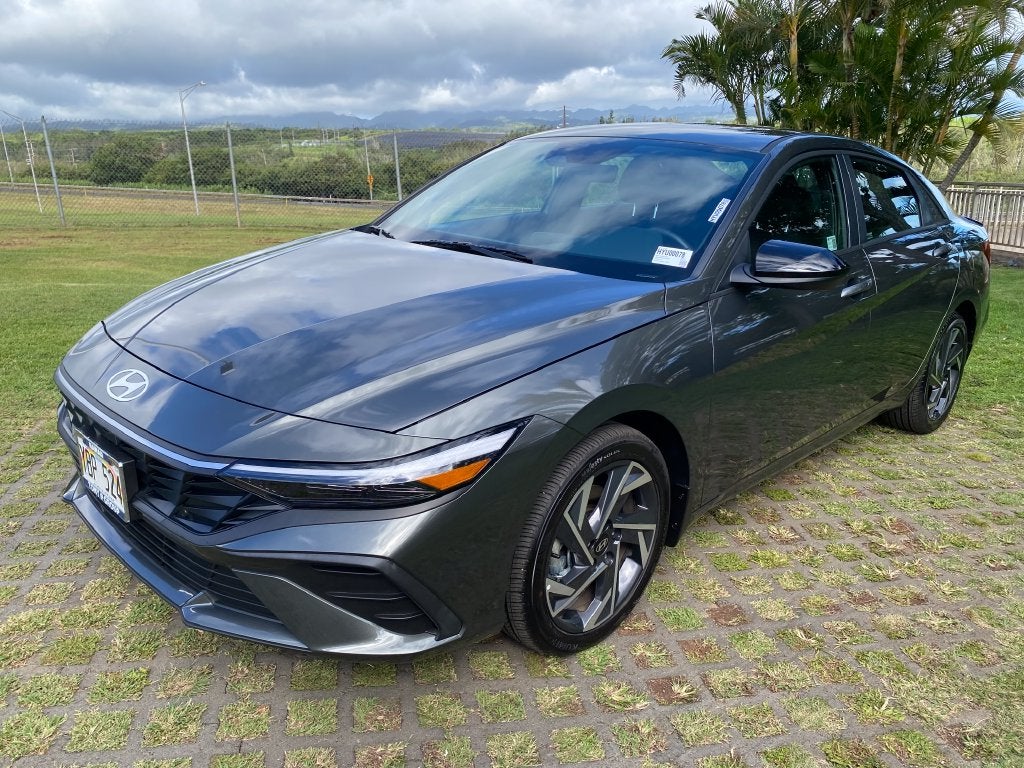 2025 Hyundai ELANTRA SEL Sport
