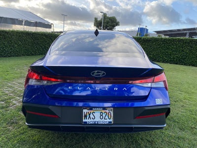 2024 Hyundai ELANTRA SEL