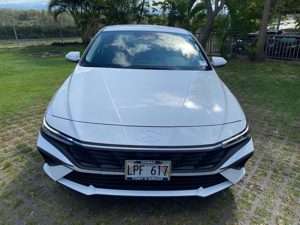 2024 Hyundai ELANTRA SEL