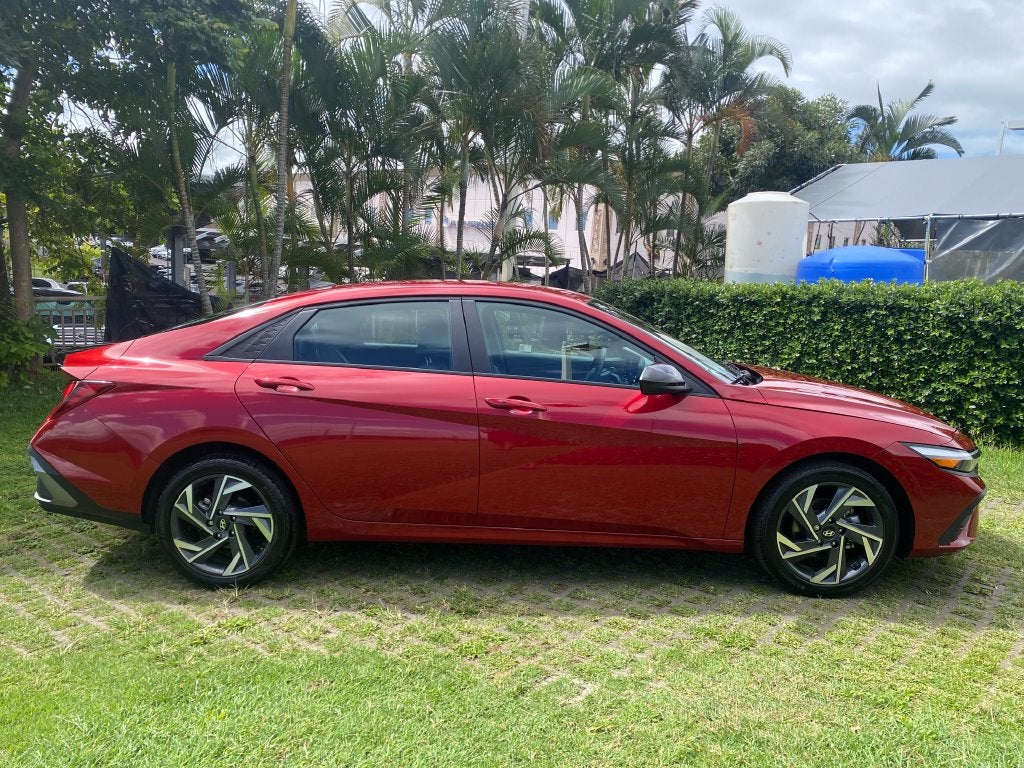 2025 Hyundai ELANTRA SEL Sport