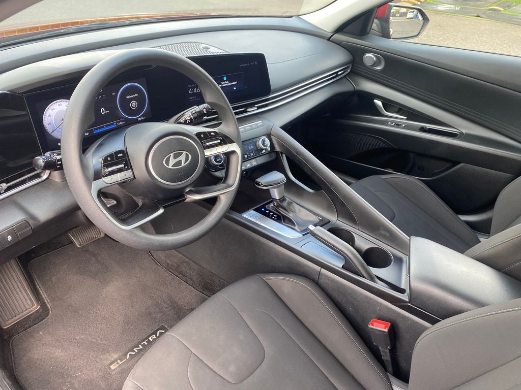 2024 Hyundai ELANTRA SEL