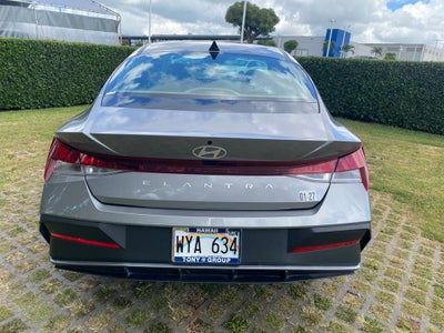 2024 Hyundai ELANTRA SEL