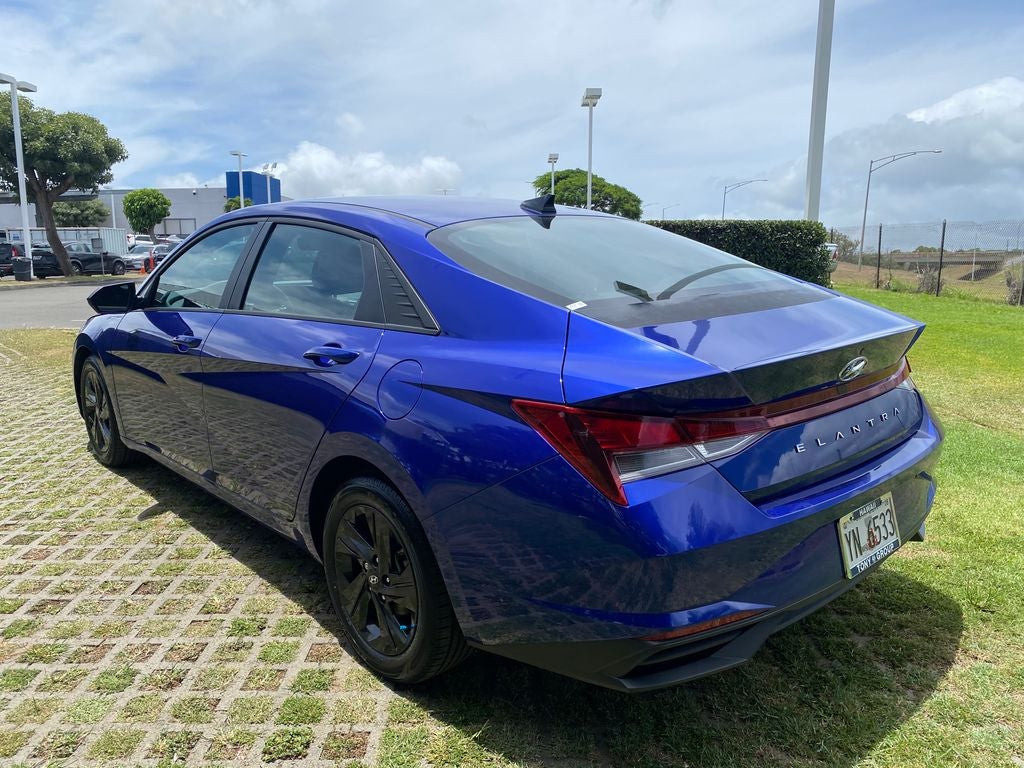 2022 Hyundai ELANTRA SEL