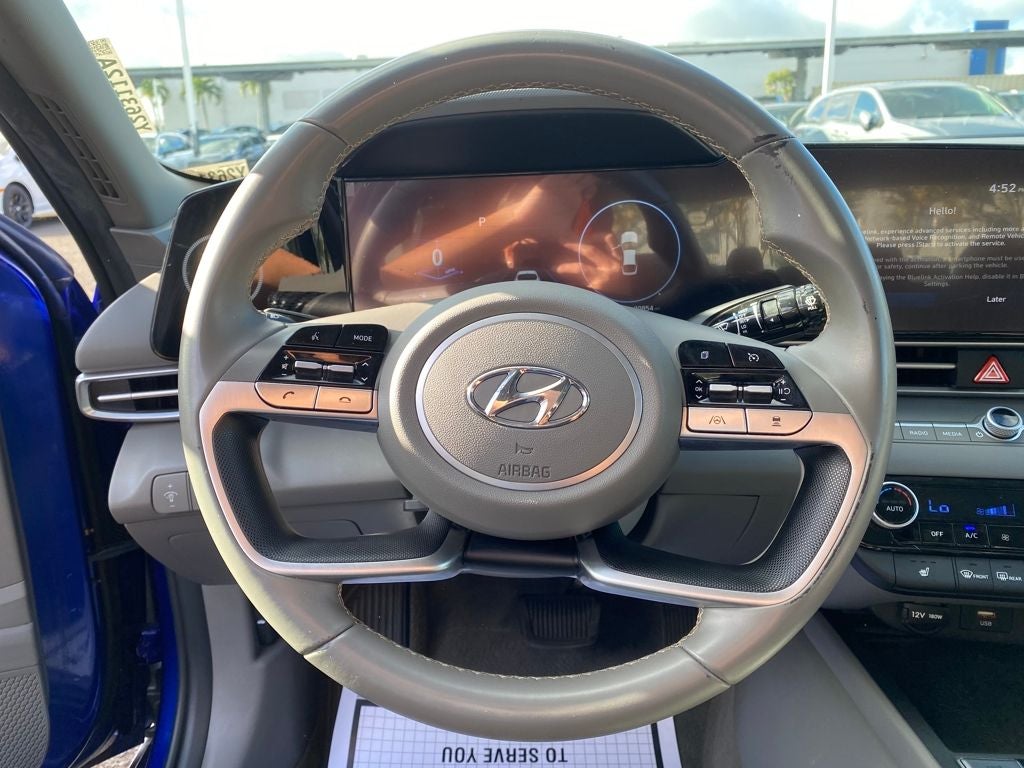 2023 Hyundai ELANTRA SEL