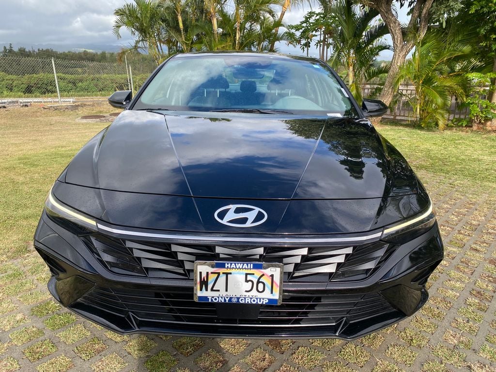 2024 Hyundai ELANTRA SEL