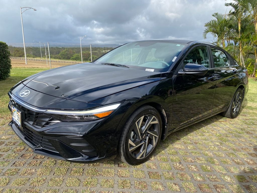 2024 Hyundai ELANTRA SEL