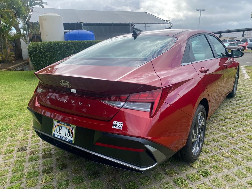 2025 Hyundai ELANTRA SEL Convenience