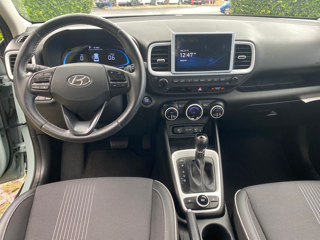 2025 Hyundai VENUE Limited