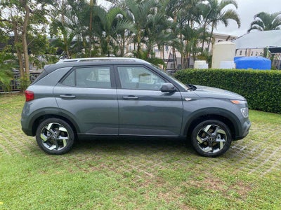 2026 Hyundai VENUE SEL W/Two-Tone Roof