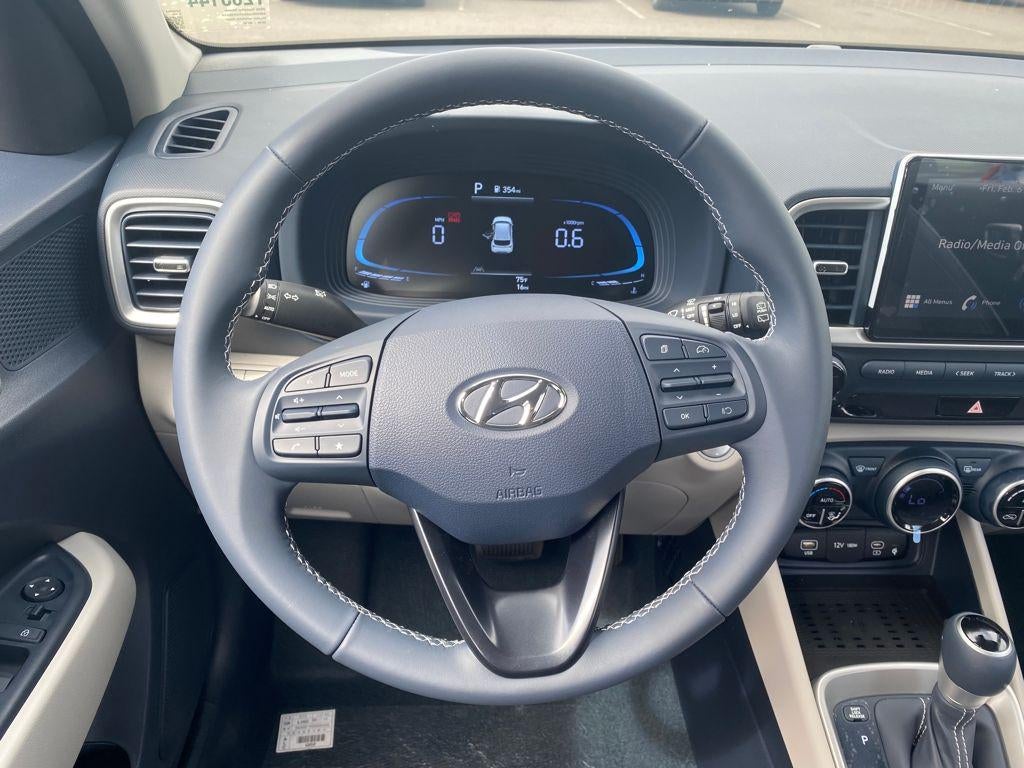 2026 Hyundai VENUE SEL W/Two-Tone Roof
