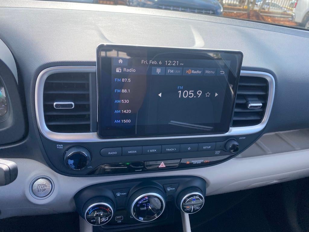 2026 Hyundai VENUE SEL W/Two-Tone Roof