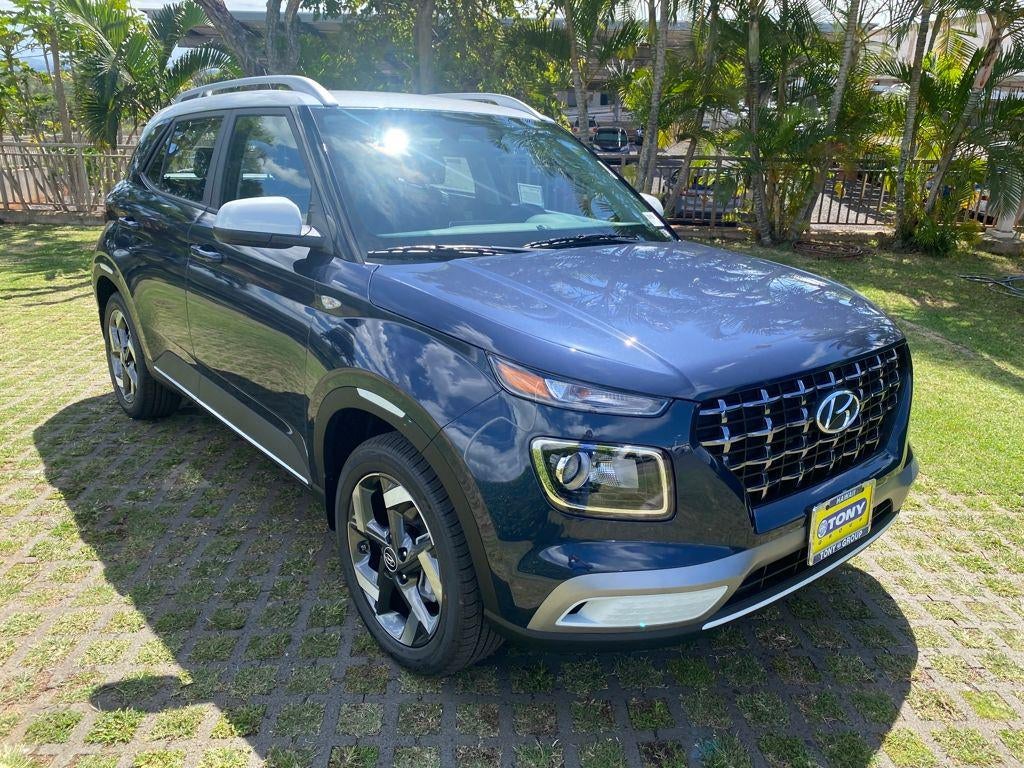 2026 Hyundai VENUE SEL W/Two-Tone Roof